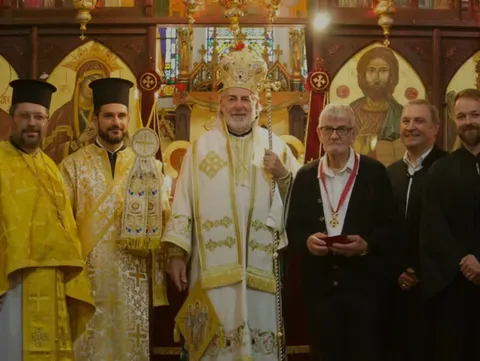 Archbishop Nikitas visiting the parish